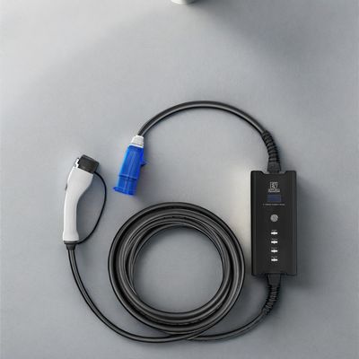 Suppliers e-mingze 3phase 22KW 32A EV Car Portable EV Charger Type 2 CEE Plug Cord Charger with 5M Cable Within Your Budget