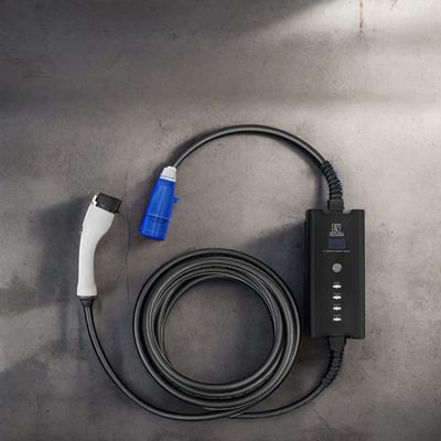 IEC Standard 22KW 32A Portable EV Charger Type 2 CEE Plug Cord Charger 5M Cable for Electric Vehicles Overvoltage Protection