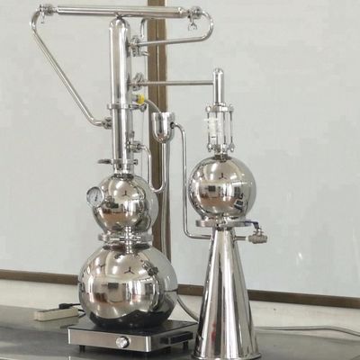 Energy Saving Essential Oil Vacuum Distillation Helichrysum Italicum Essential Oil Distiller for Hemp Oil Cdb Extractor